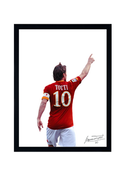 Francesco Totti sfondo bianco